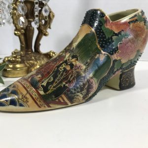 Vintage Asian style decorative shoe, Vtg hand painted Moriage ceramic slipper trinket dish, Vintage Chinoiserie slipper shoe planter