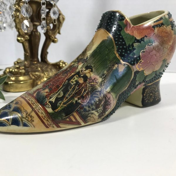 Vintage Asian style decorative shoe, Vtg hand painted Moriage ceramic slipper trinket dish, Vintage Chinoiserie slipper shoe planter