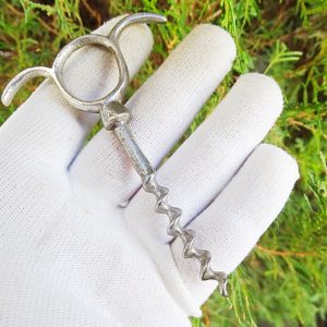 Vintage Corkscrew Wine Bottle Opener, Metal Silver Tone, Corkscrew Cork Screw Wine Bottle Opener TC1
