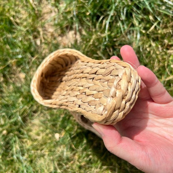 Handmade Straw Slippers – Eco-Friendly House Shoes for Sustainable Comfort
