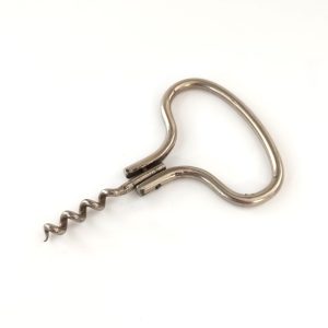 Antique vintage chrome iron Corkscrew Folding Bow Corkscrew Wine Bottle Opener. Collectible. Ouvre-bouteille de vin un tire-bouchon