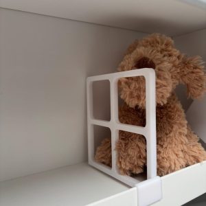 Partition wall for Grand California 600/680 – flexible closet organizer system, 3D printing, camper organization system